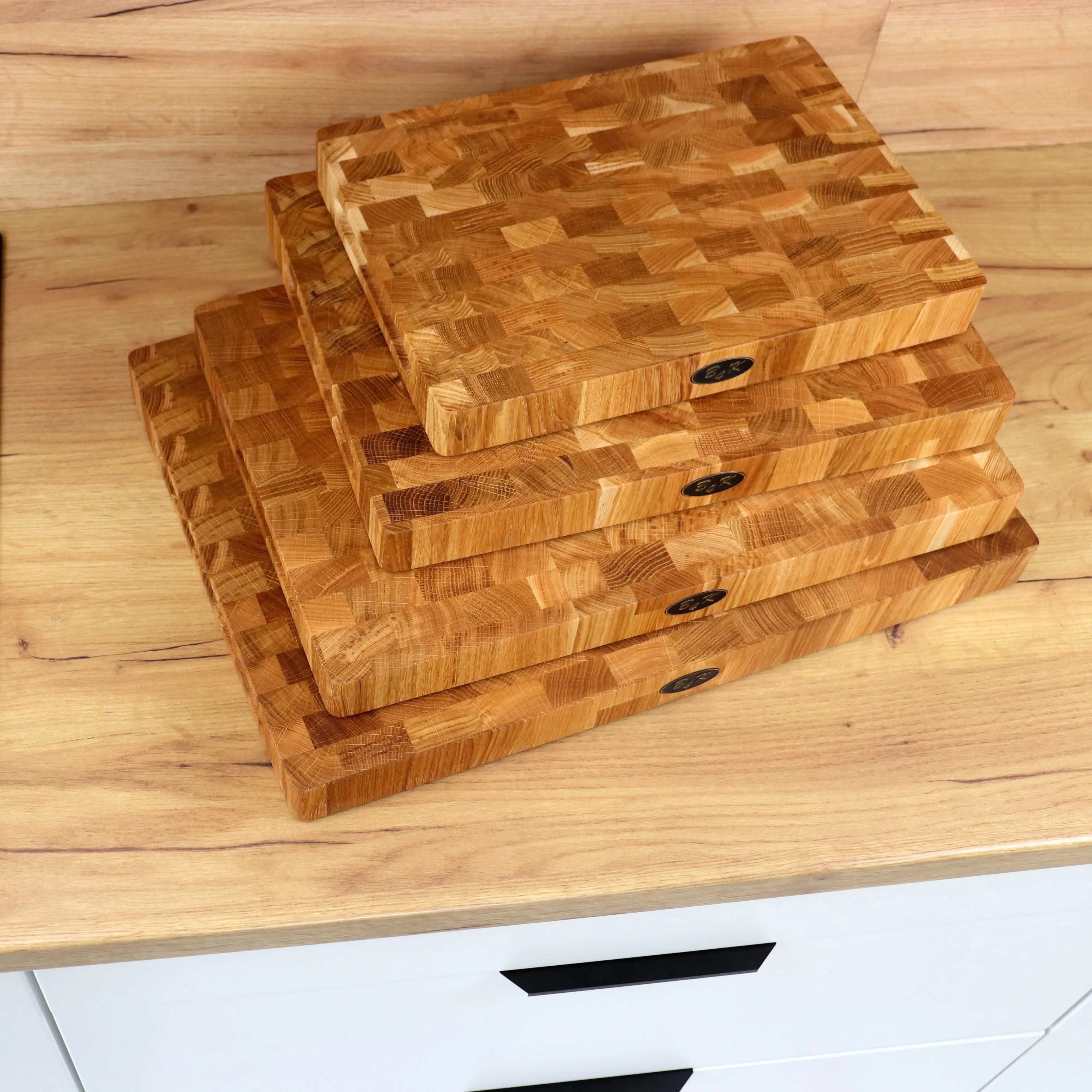 Kompaktes Stirnholz Küchenbrett Eiche 35x25x4cm | Hirnholz B4K